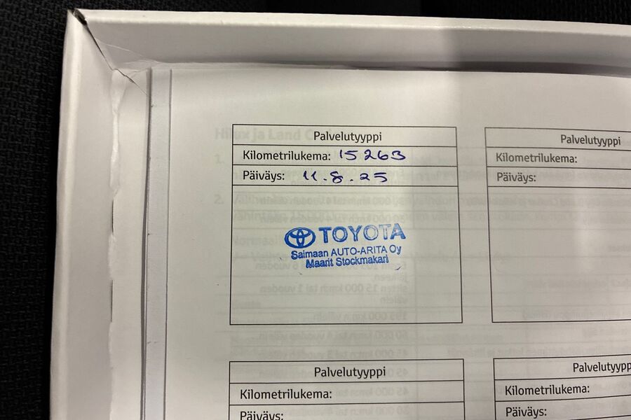 Toyota Prius Plug-in vaihtoauto