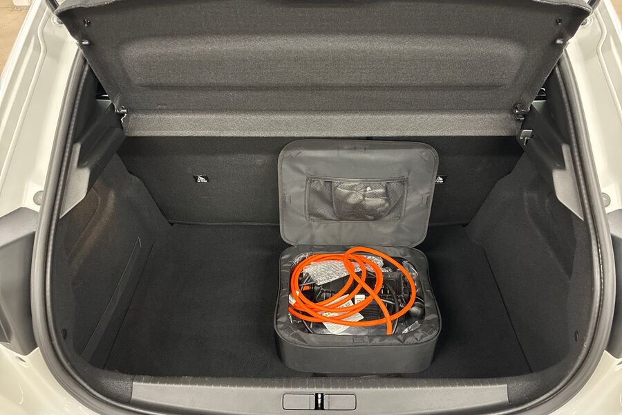 Peugeot e-208 vaihtoauto