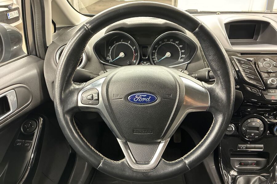 Ford Fiesta vaihtoauto