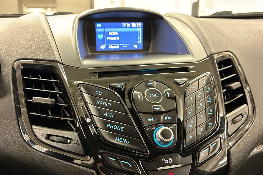 Ford Fiesta vaihtoauto