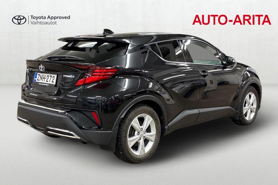 Toyota C-HR vaihtoauto