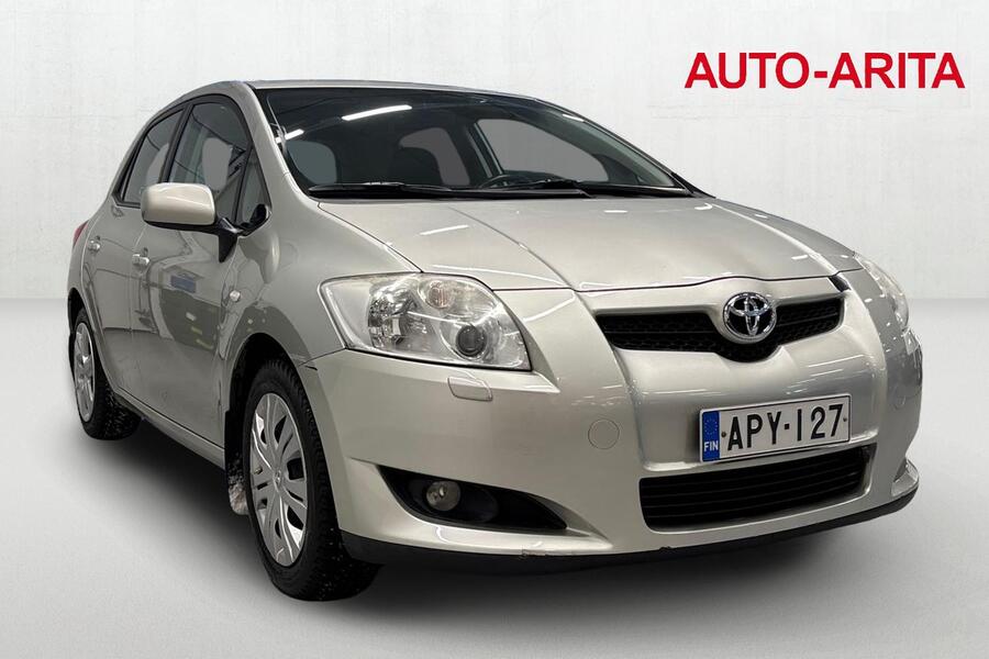 Toyota Auris vaihtoauto