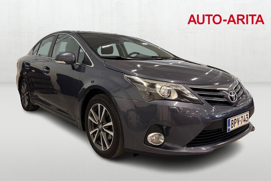 Toyota Avensis vaihtoauto
