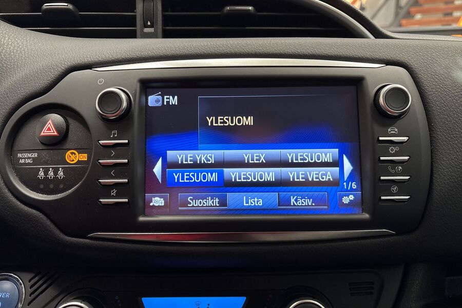 Toyota Yaris vaihtoauto