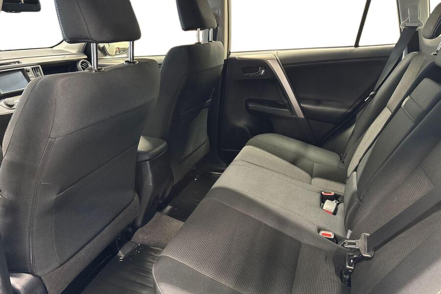 Toyota RAV4 vaihtoauto