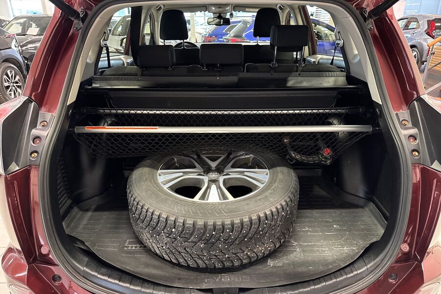 Toyota RAV4 vaihtoauto