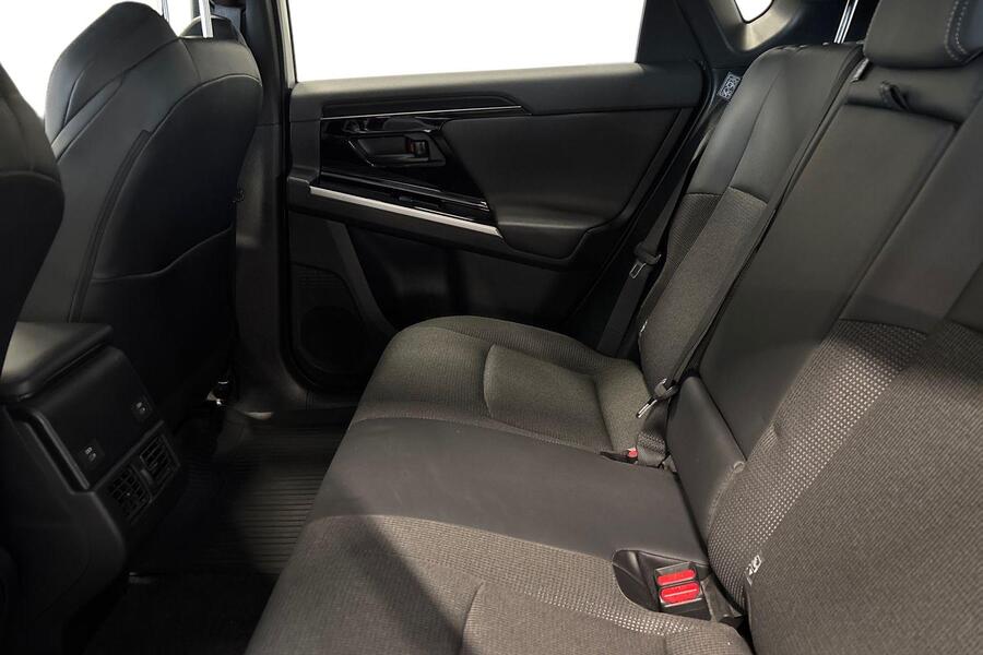 Toyota bZ4X vaihtoauto