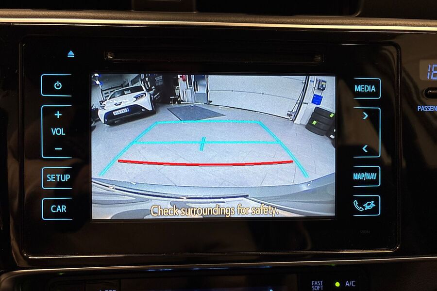 Toyota Auris vaihtoauto