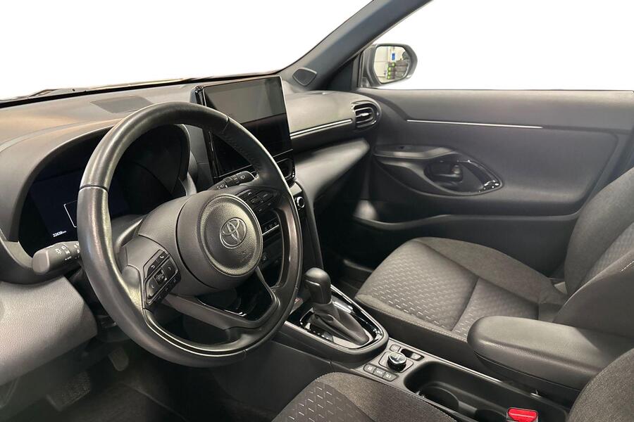 Toyota Yaris Cross vaihtoauto