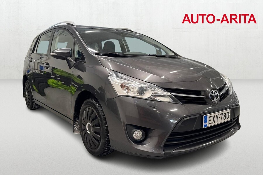 Toyota Verso vaihtoauto