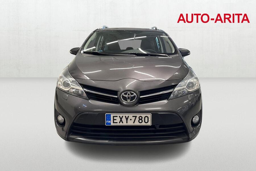 Toyota Verso vaihtoauto