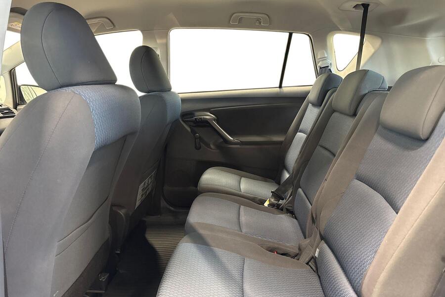 Toyota Verso vaihtoauto