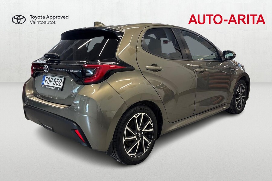 Toyota Yaris vaihtoauto
