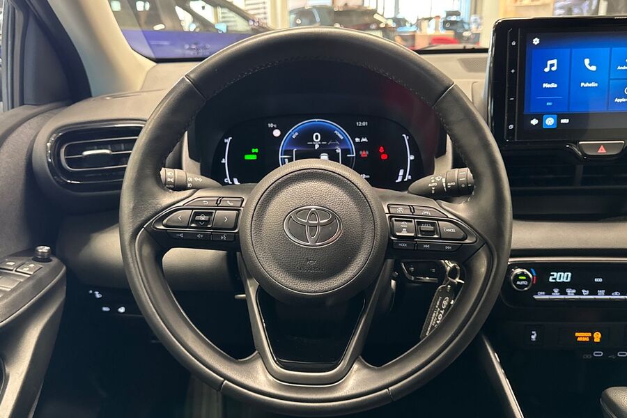 Toyota Yaris vaihtoauto