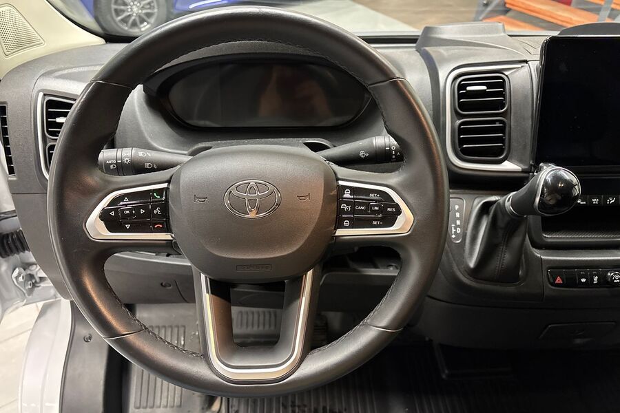 Toyota Proace MAX vaihtoauto