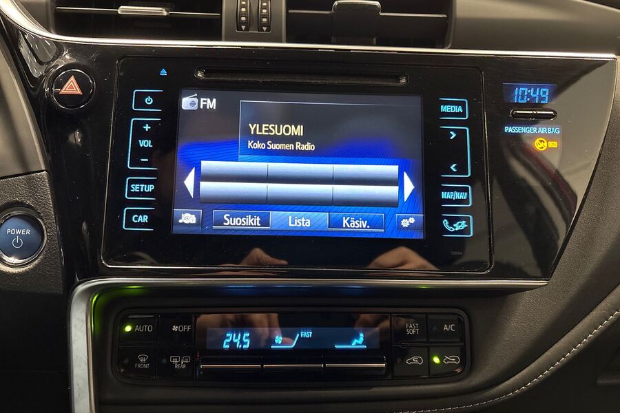 Toyota Auris vaihtoauto