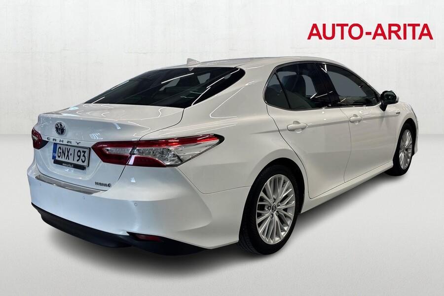 Toyota Camry vaihtoauto