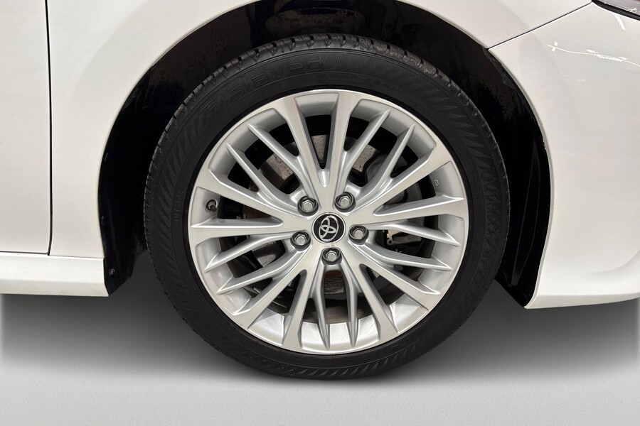 Toyota Camry vaihtoauto