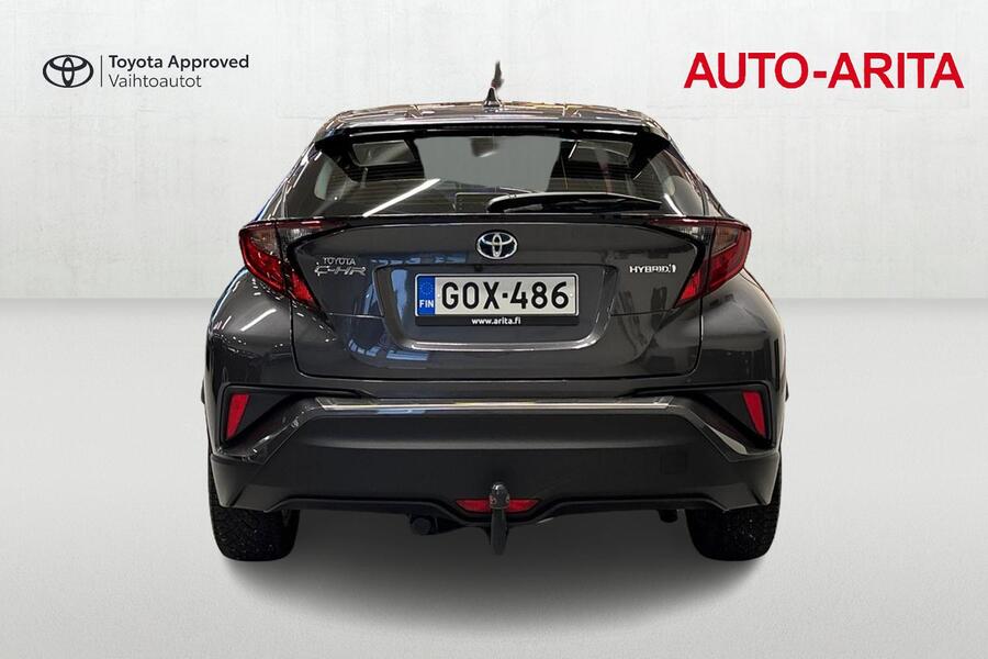 Toyota C-HR vaihtoauto