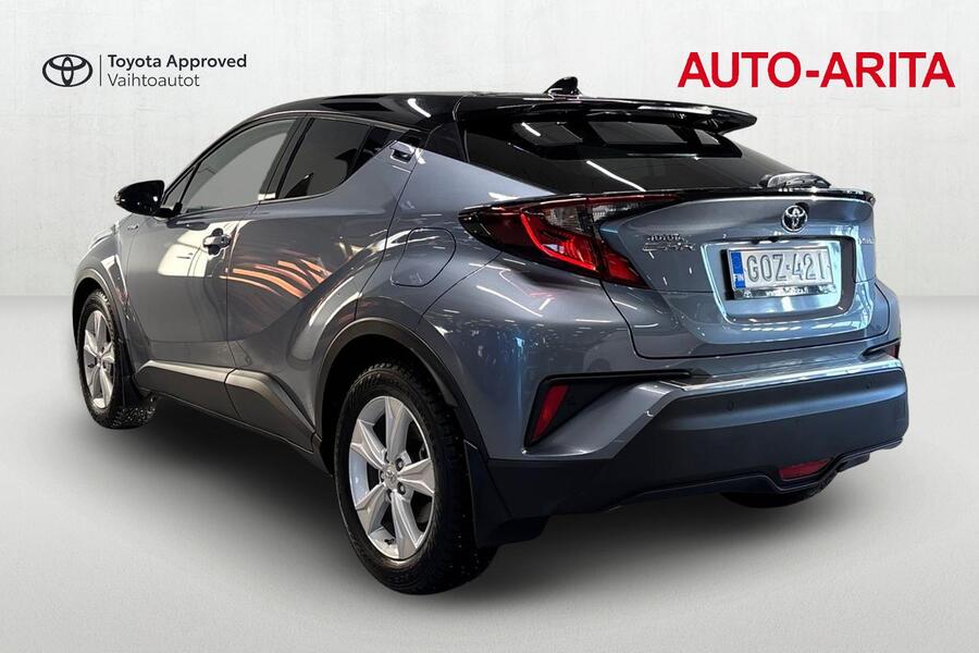 Toyota C-HR vaihtoauto