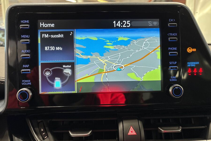 Toyota C-HR vaihtoauto