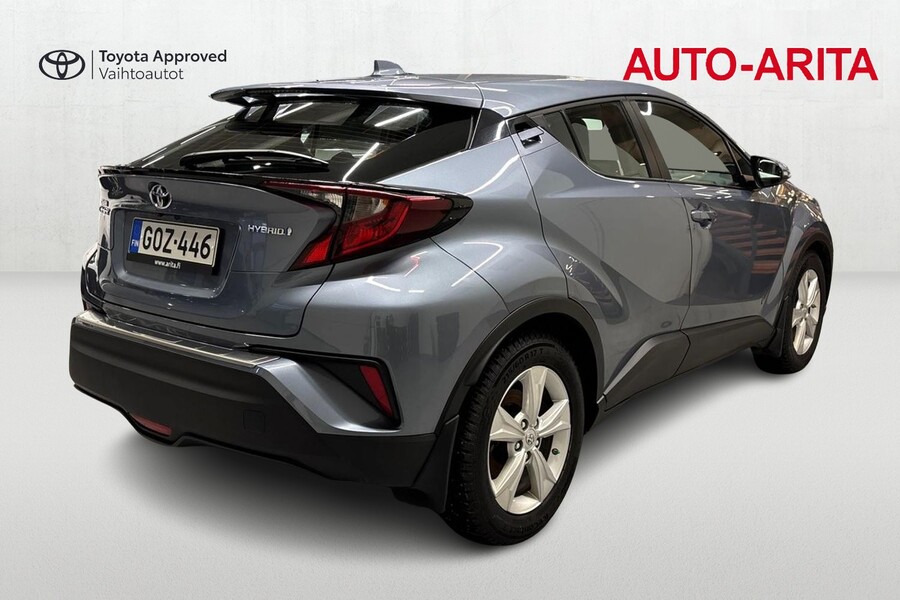 Toyota C-HR vaihtoauto