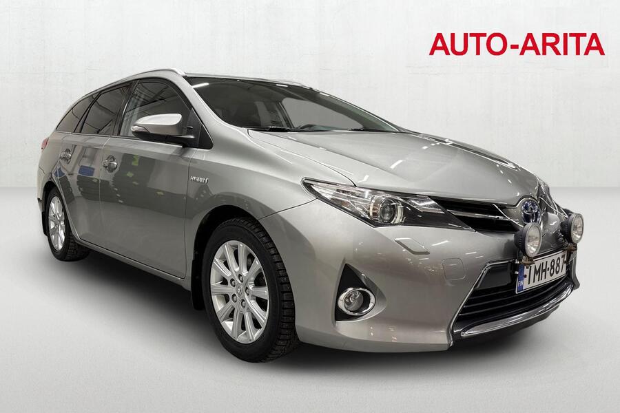Toyota Auris vaihtoauto