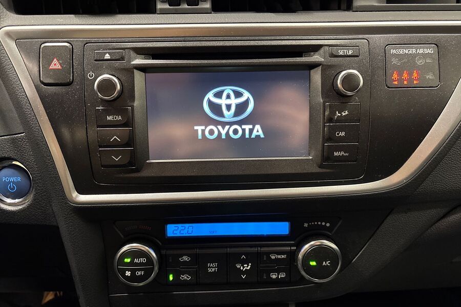 Toyota Auris vaihtoauto
