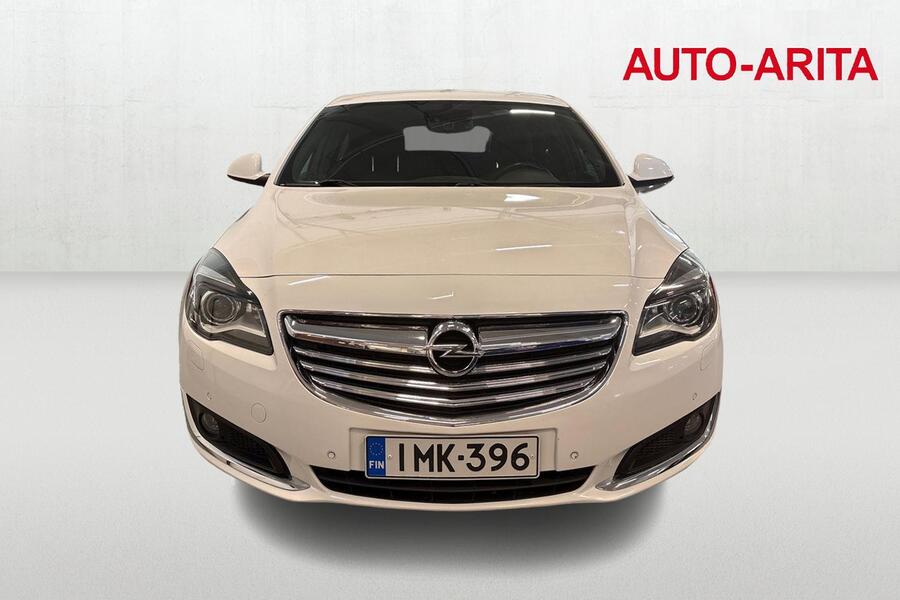 Opel Insignia vaihtoauto