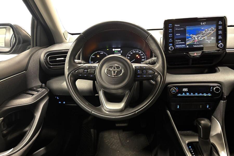 Toyota Yaris vaihtoauto