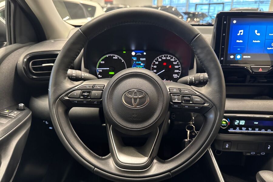 Toyota Yaris vaihtoauto