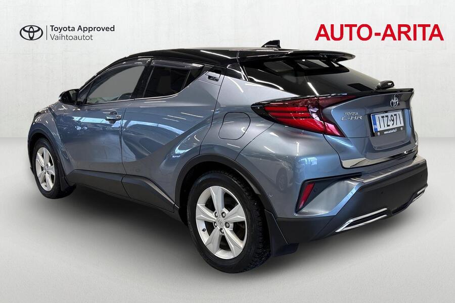 Toyota C-HR vaihtoauto