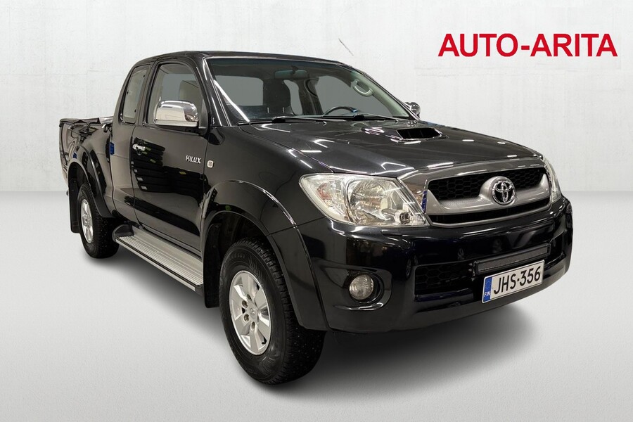 Toyota Hilux vaihtoauto
