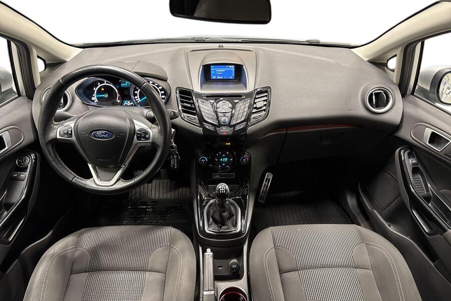 Ford Fiesta vaihtoauto