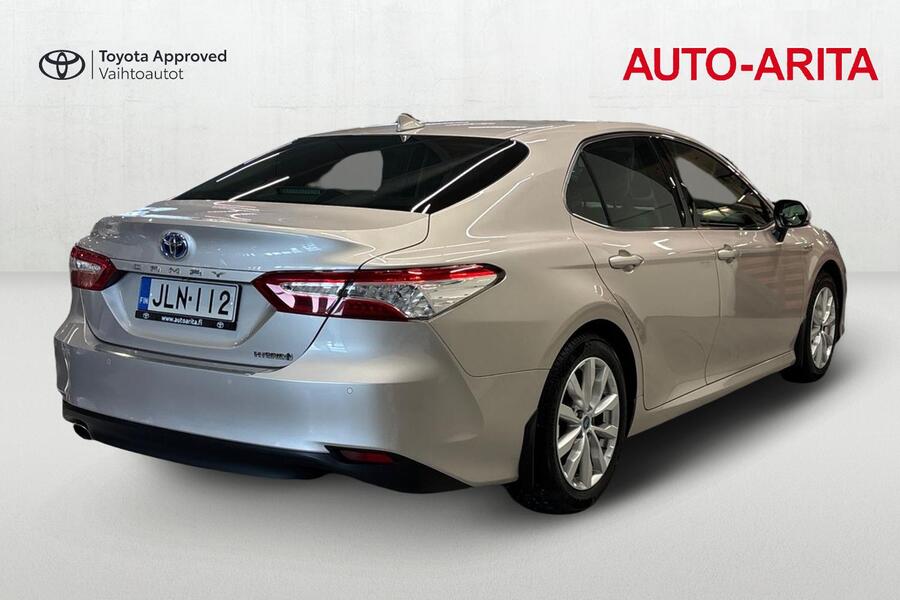 Toyota Camry vaihtoauto