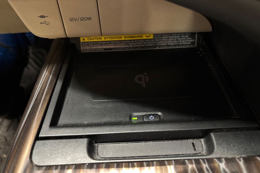 Toyota Camry vaihtoauto