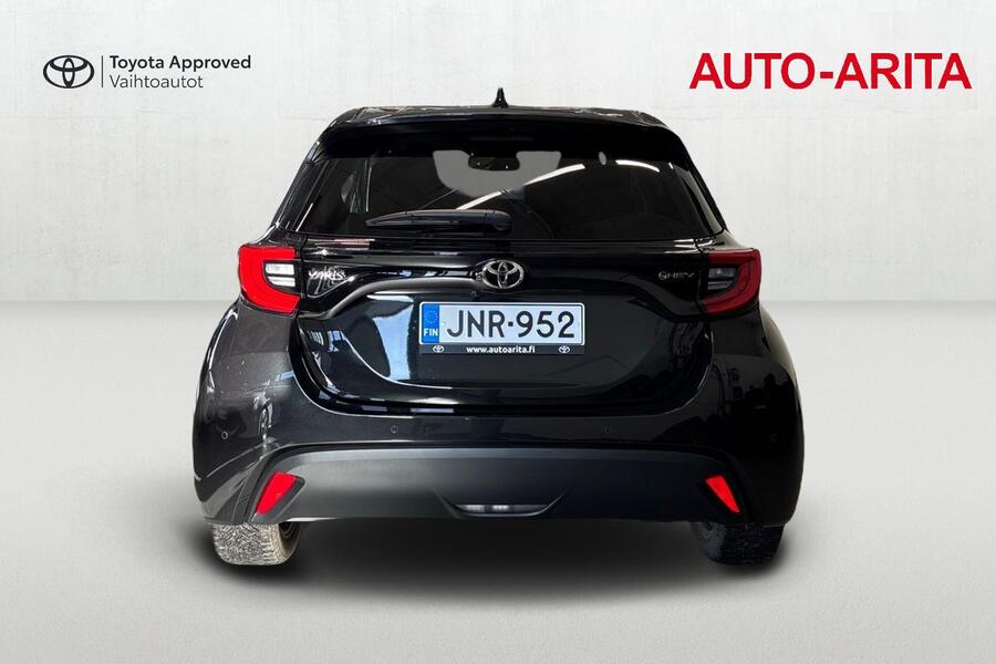 Toyota Yaris vaihtoauto