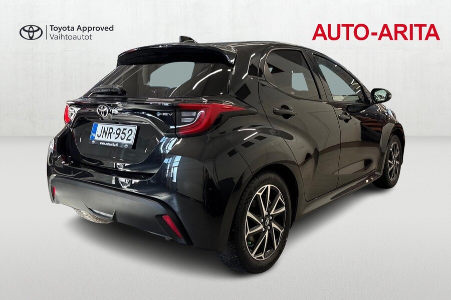 Toyota Yaris vaihtoauto