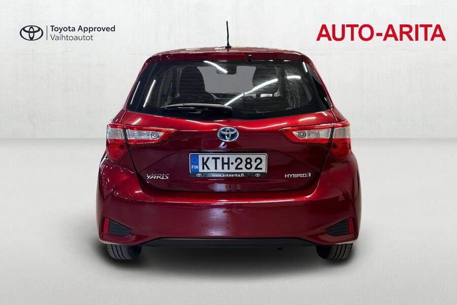 Toyota Yaris vaihtoauto