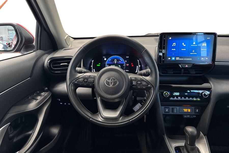 Toyota Yaris Cross vaihtoauto