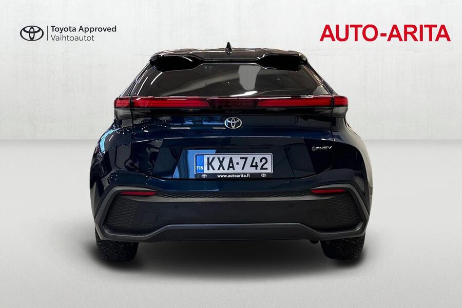 Toyota C-HR vaihtoauto