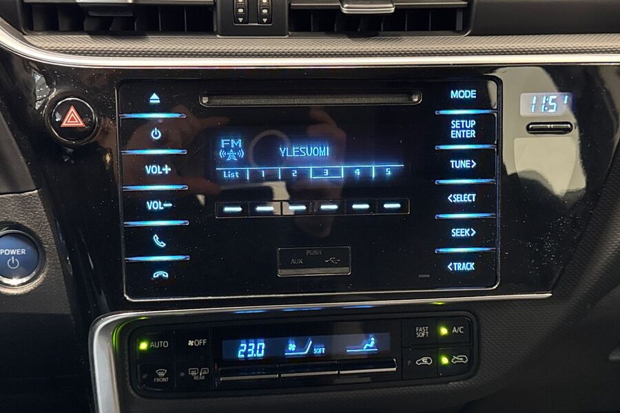 Toyota Auris vaihtoauto