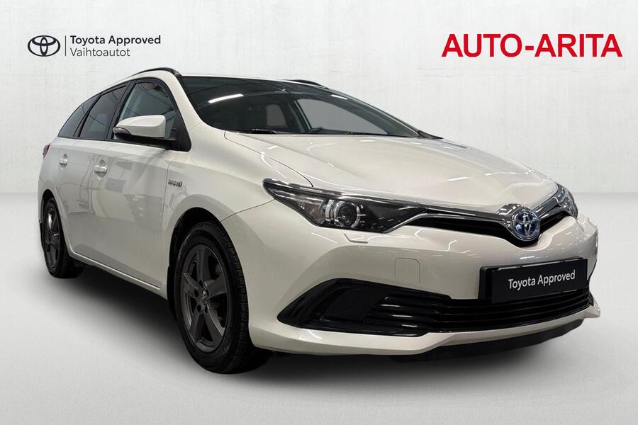 Toyota Auris vaihtoauto