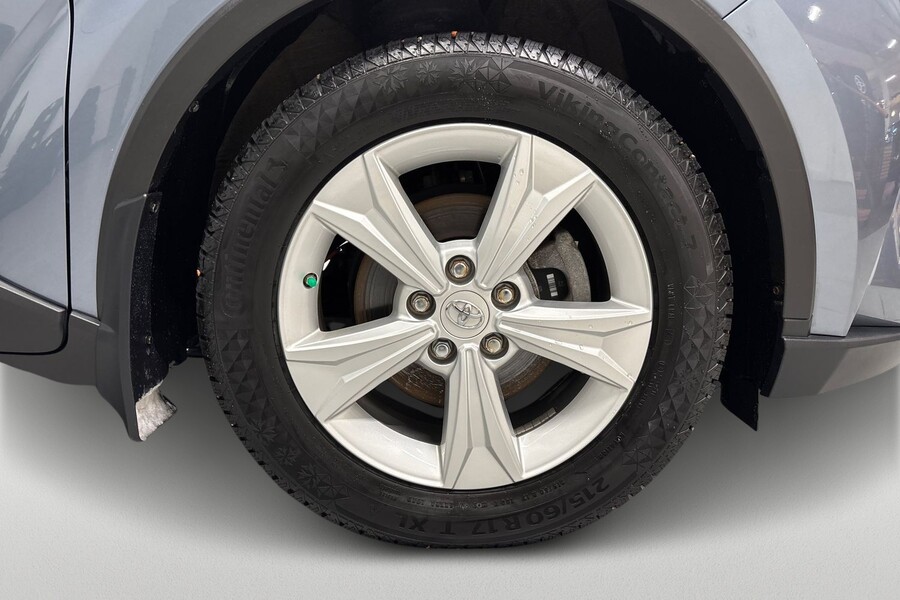 Toyota C-HR vaihtoauto