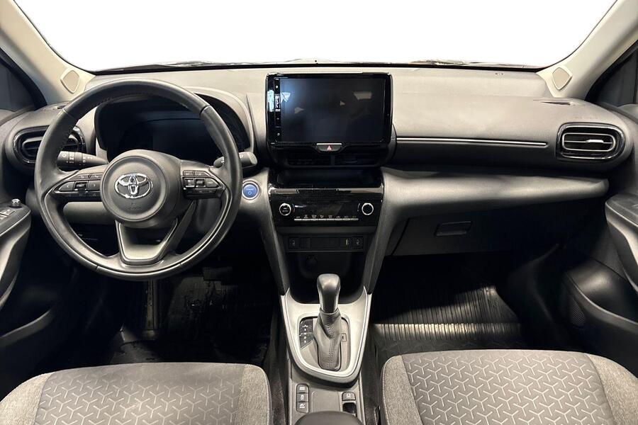 Toyota Yaris Cross vaihtoauto