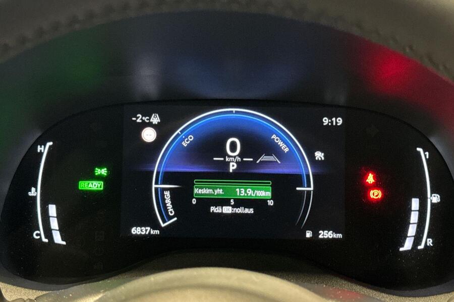 Toyota Yaris Cross vaihtoauto