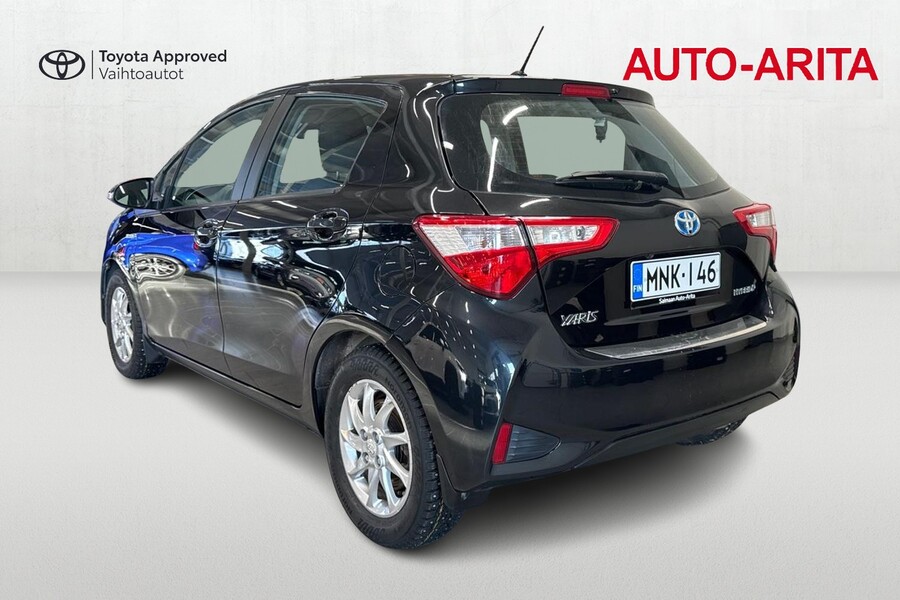 Toyota Yaris vaihtoauto