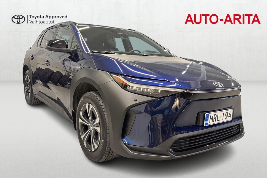 Toyota bZ4X vaihtoauto