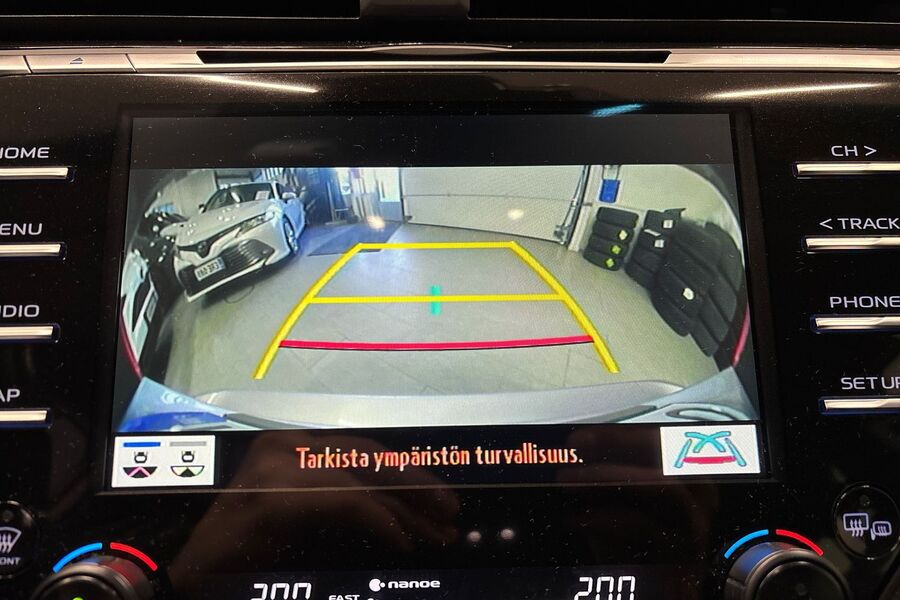 Toyota Camry vaihtoauto