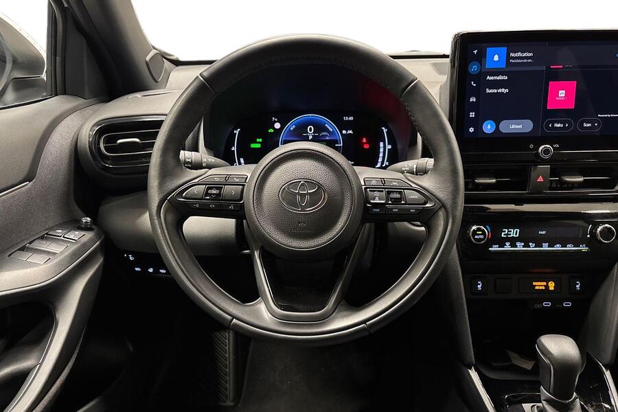 Toyota Yaris Cross vaihtoauto